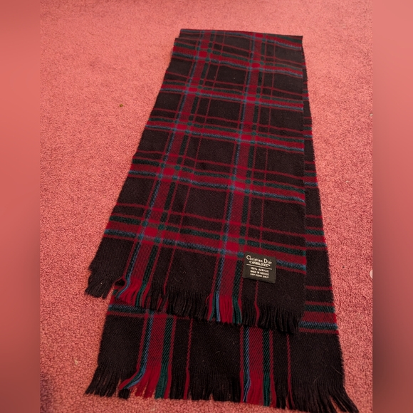 Christian Dior Plaid Winter Scarf - Picture 1 of 2